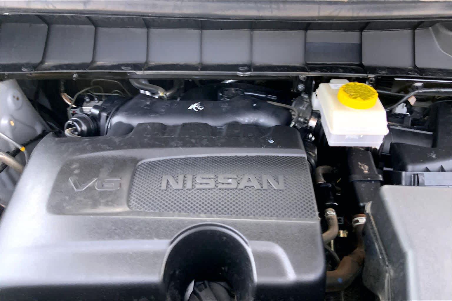 Used 2024 Nissan Pathfinder Platinum FWD image 32