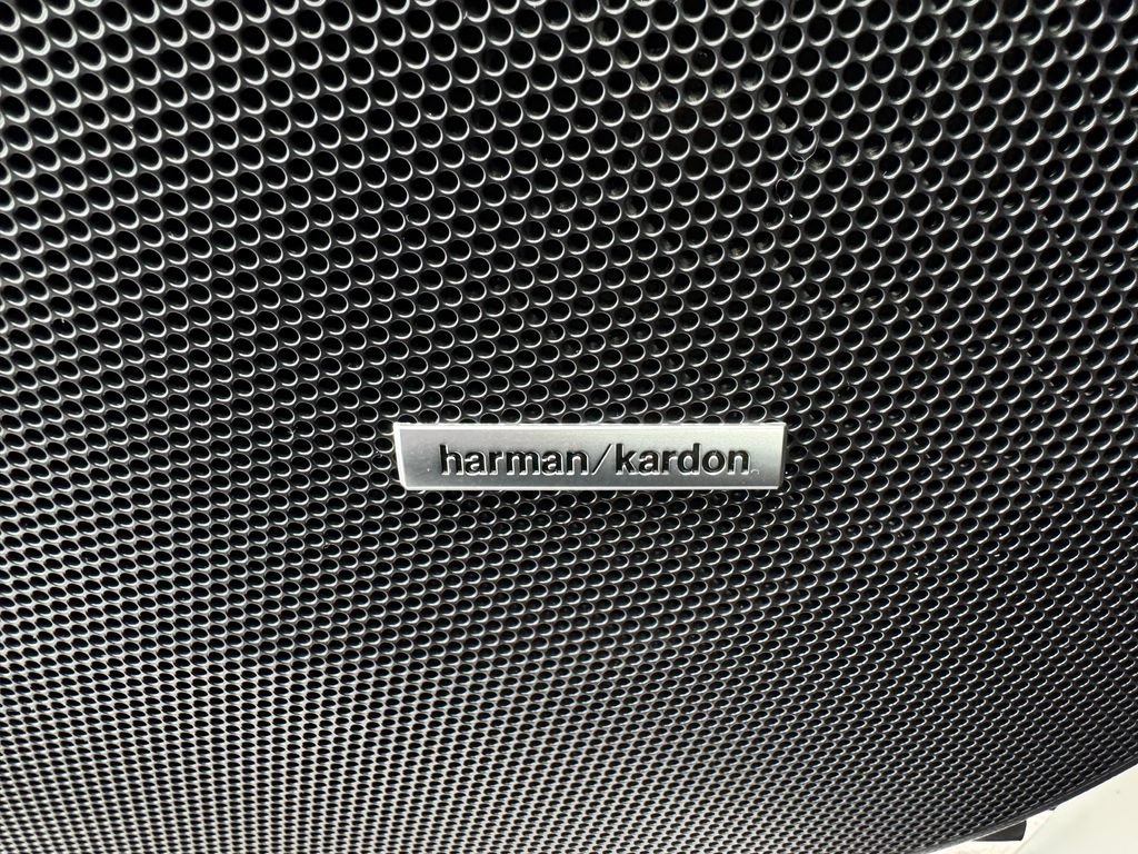 Used 2023 Subaru Forester Touring image 32