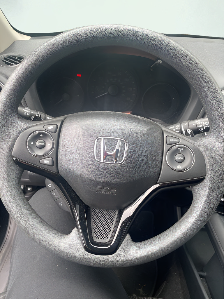 Used 2016 Honda HR-V EX image 8