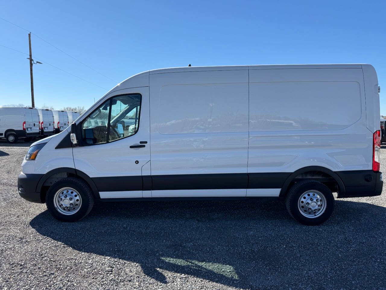Used 2025 Ford Transit 250 250 AWD 3dr LWB Medium Roof Ca image 6