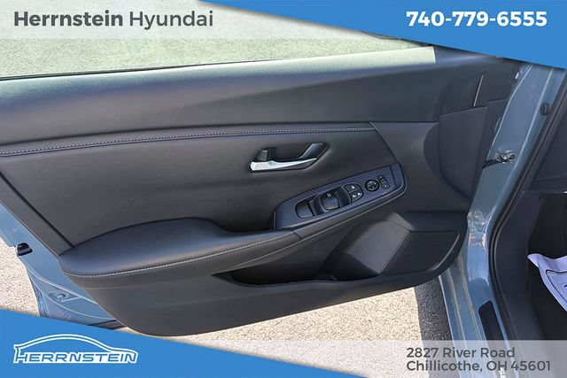 Used 2024 Nissan Sentra SV w/ All-Weather Package FWD image 6