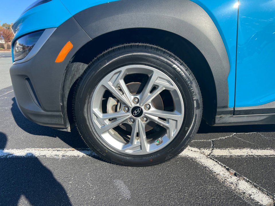 Used 2023 Hyundai Kona SEL image 31