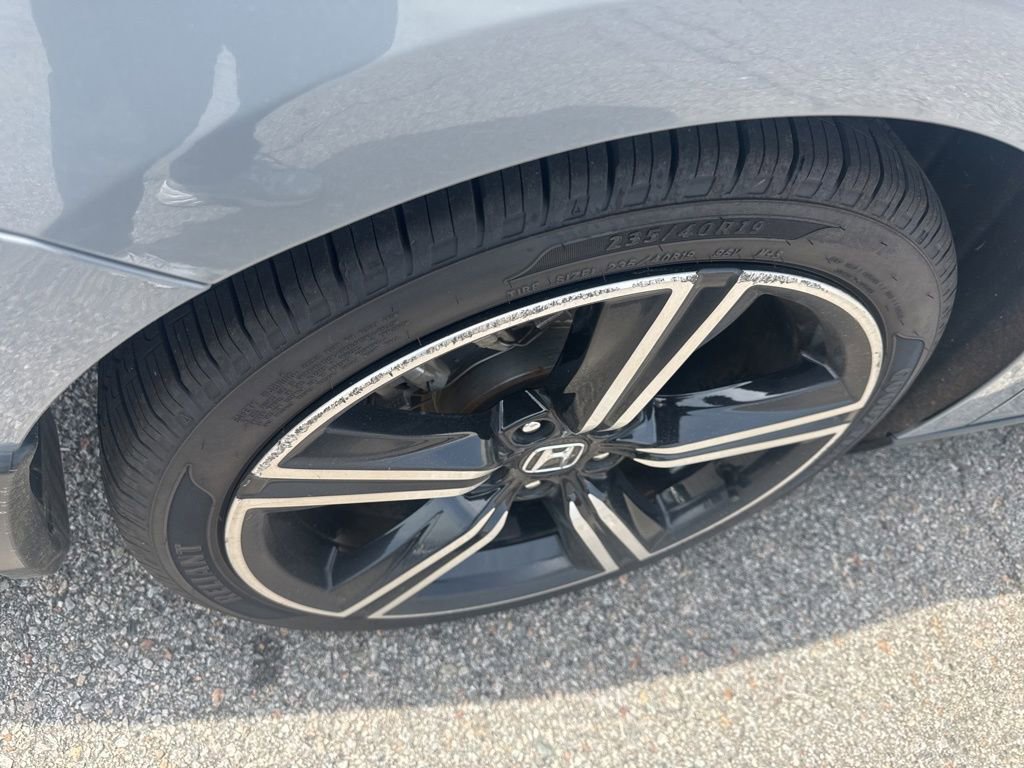 Used 2024 Honda Accord Sport image 17