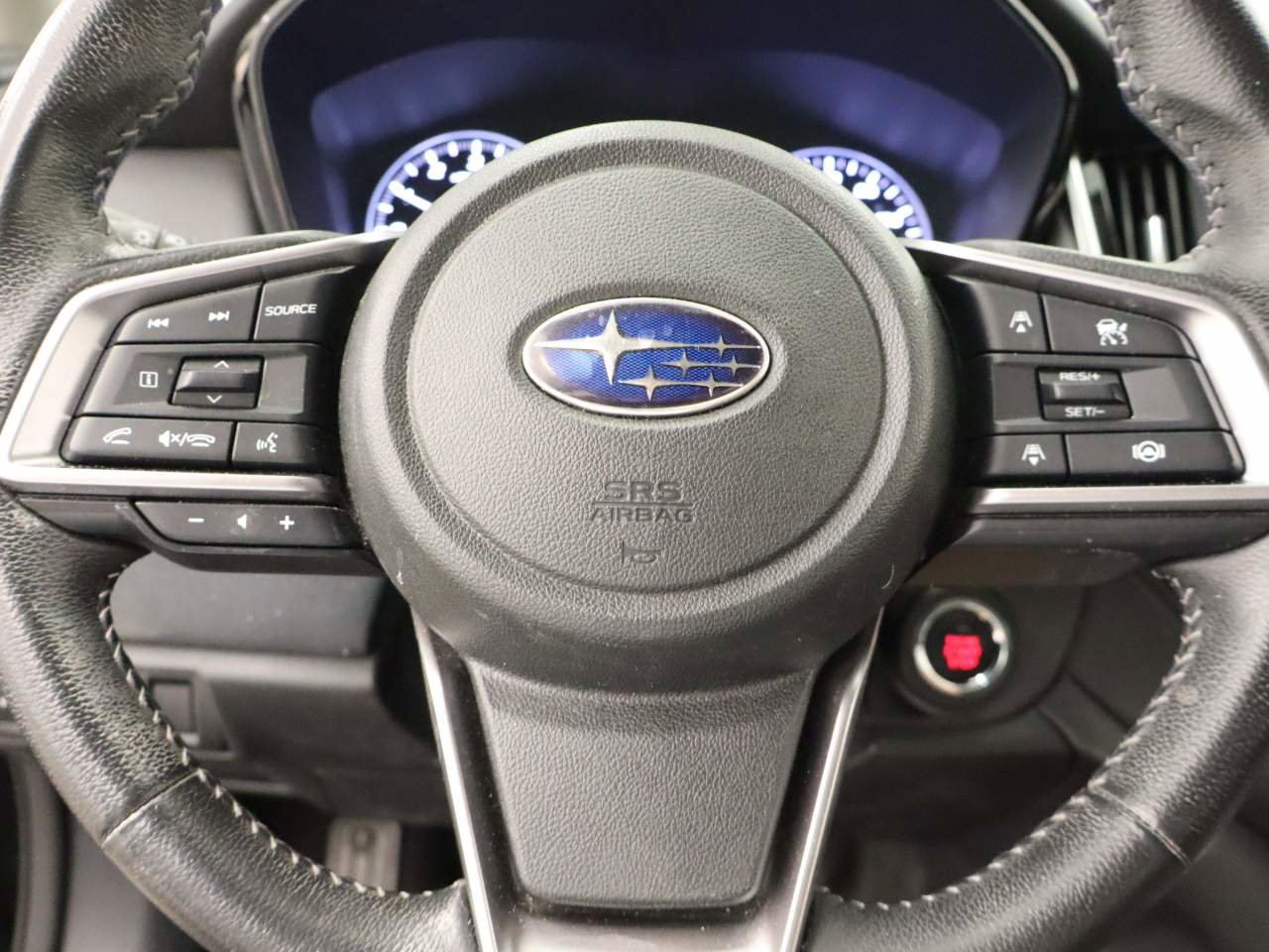 Used 2023 Subaru Legacy Premium image 12