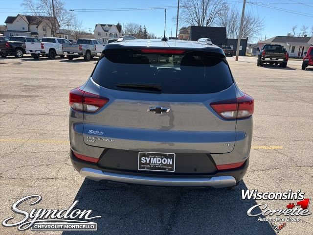 Used 2022 Chevrolet TrailBlazer LT w/ Convenience Package AWD/4WD image 5