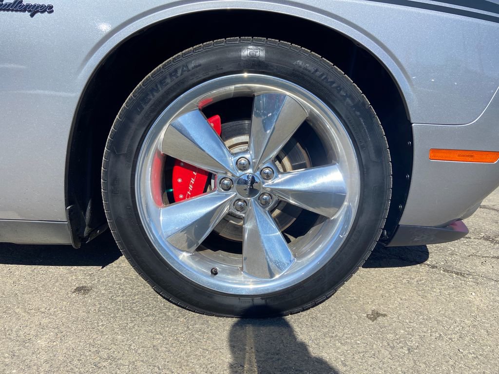 Used 2015 Dodge Challenger R/T Plus image 9