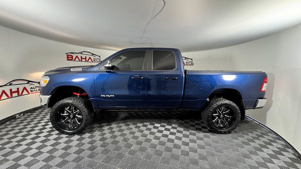 Used 2022 RAM 1500 Big Horn AWD/4WD image 4