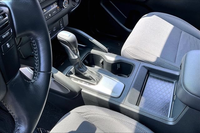 Certified 2022 Nissan Frontier SV RWD image 18