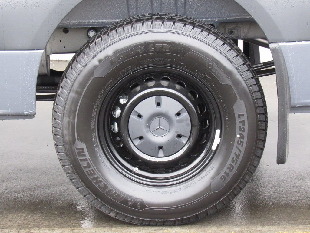 New 2025 Mercedes-Benz Sprinter 2500 image 37