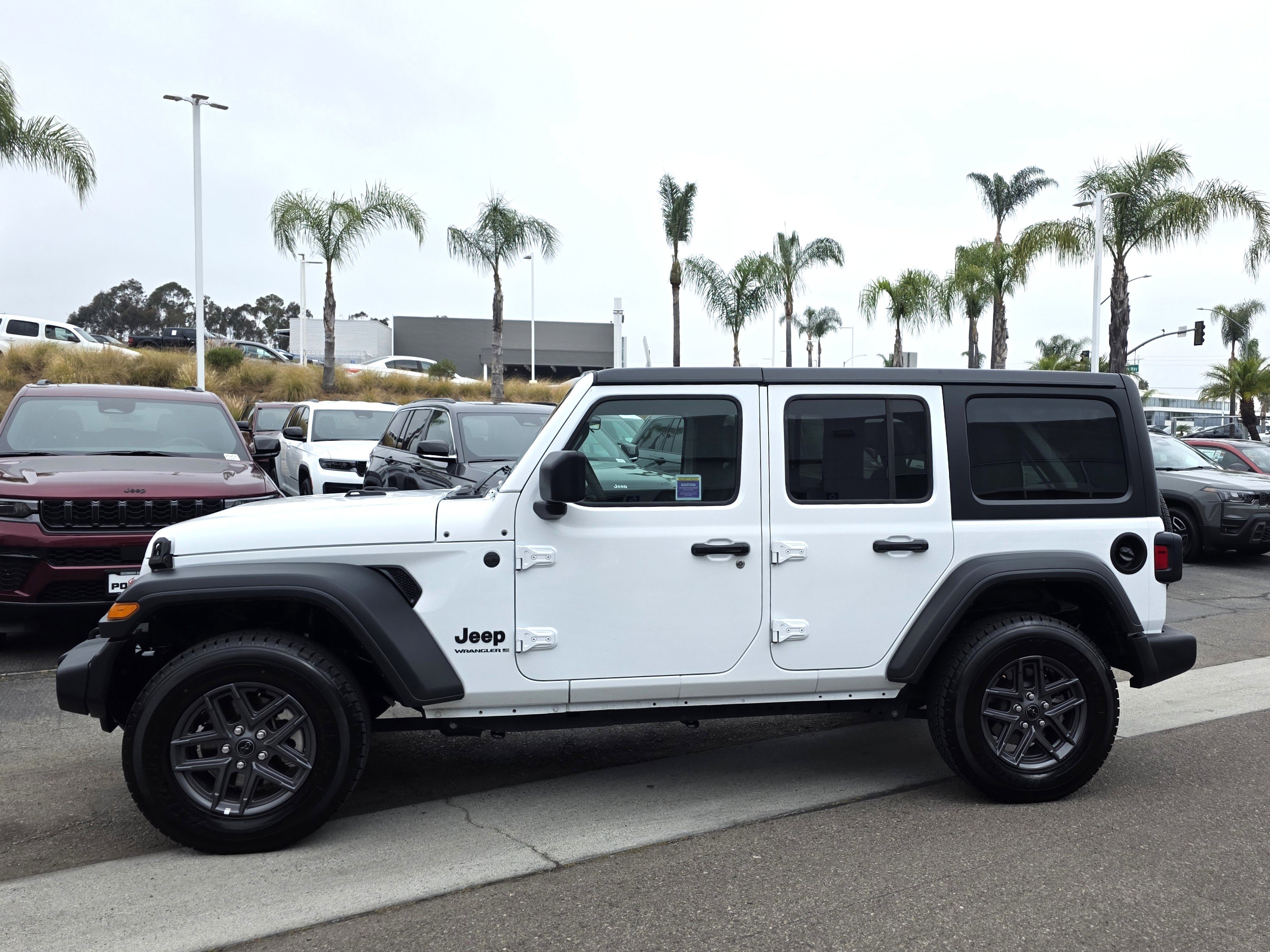 Certified 2025 Jeep Wrangler Unlimited Sport AWD/4WD image 2