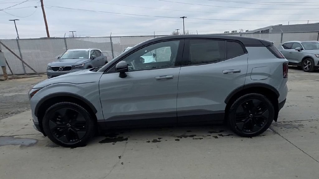New 2026 Volvo EX30 Cross Country Ultra w/ Protection Package Premier AWD/4WD image 6