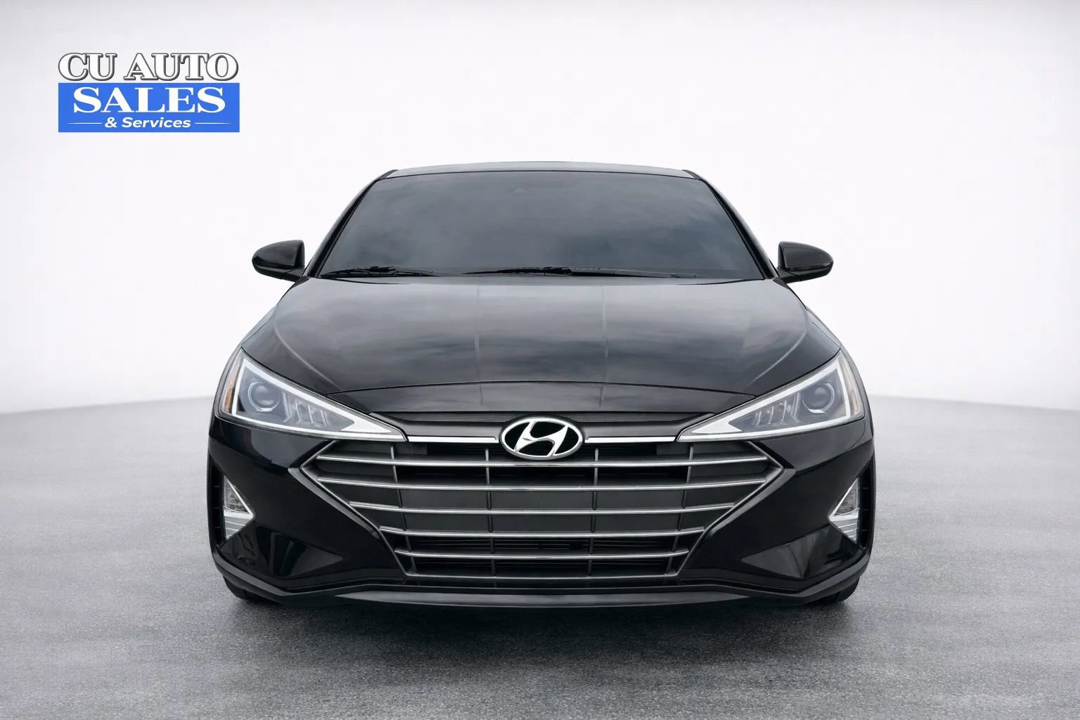 Used 2020 Hyundai Elantra SEL image 2