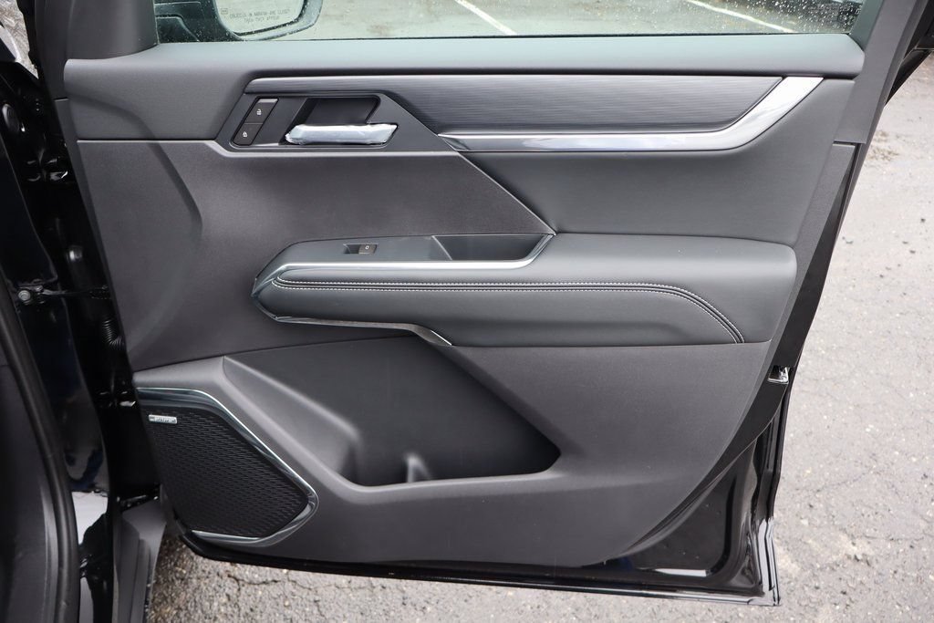 New 2026 GMC Acadia Elevation w/ Black Edition FWD image 26