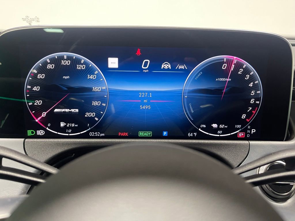 Certified 2025 Mercedes-Benz E 53 AMG e 4MATIC Sedan w/ Driver Assistance Package image 32