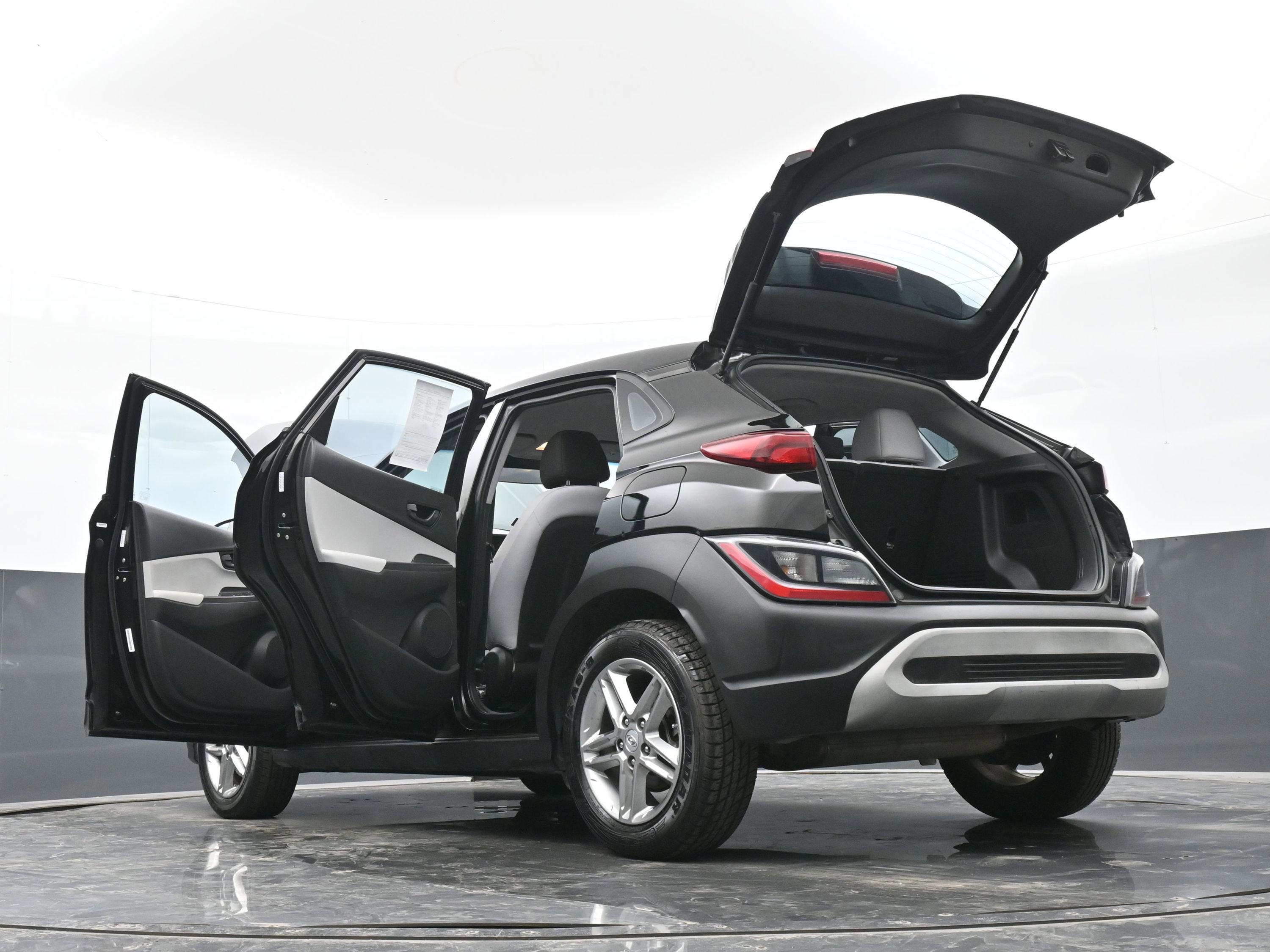 Certified 2022 Hyundai Kona SE image 50