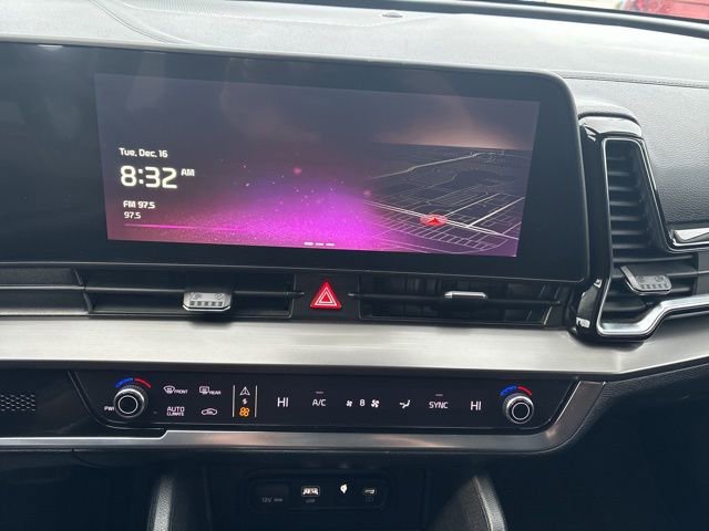 Used 2023 Kia Sportage EX image 13