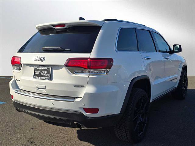 Used 2022 Jeep Grand Cherokee Limited image 3