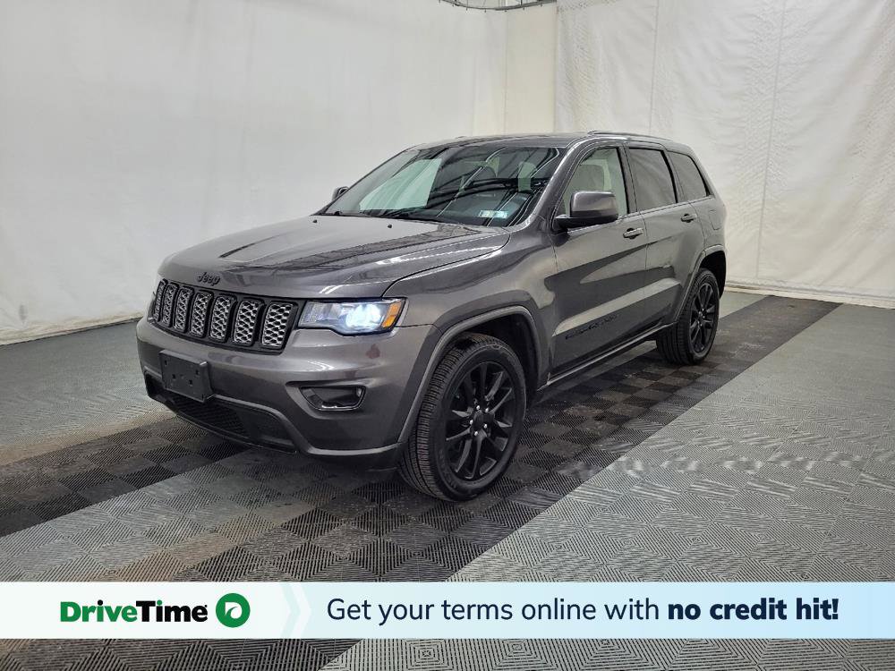 Used 2020 Jeep Grand Cherokee Altitude image 1