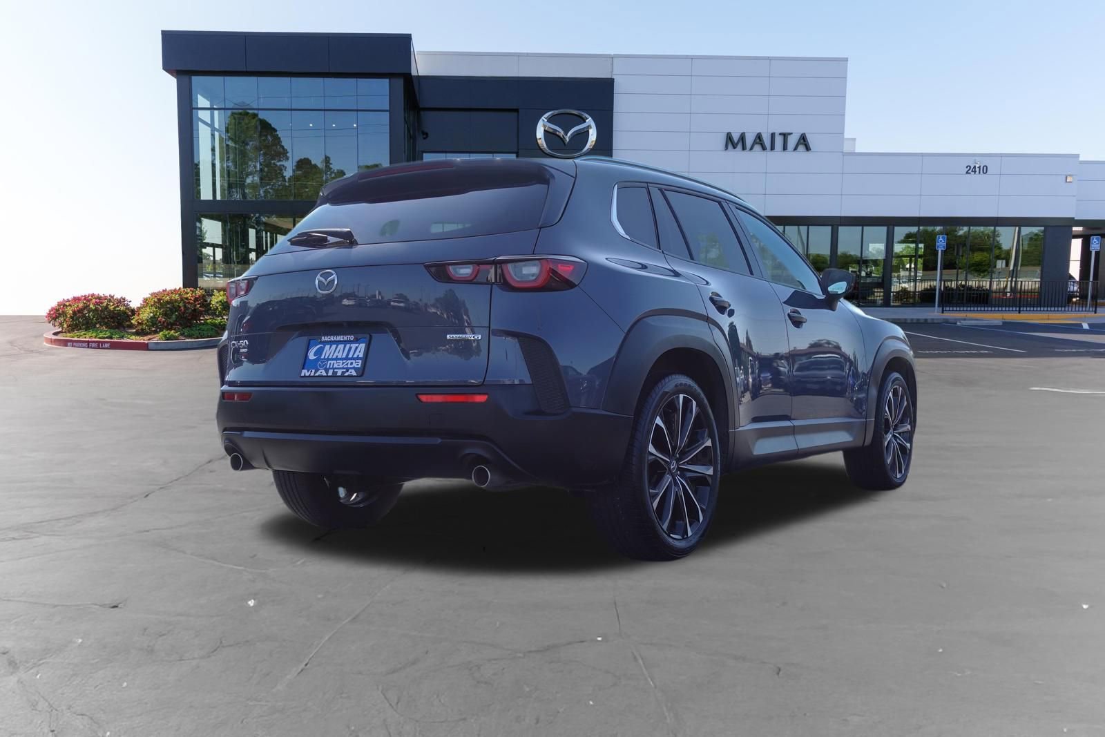 Certified 2025 MAZDA CX-50 AWD 2.5 S w/ Premium Plus Pkg image 4