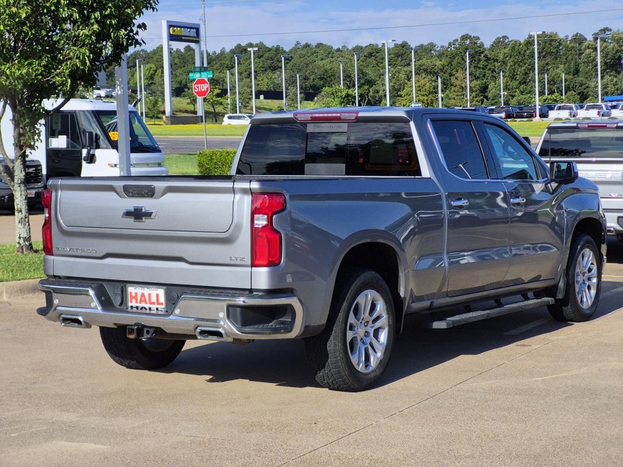 Certified 2023 Chevrolet Silverado 1500 LTZ AWD/4WD image 6