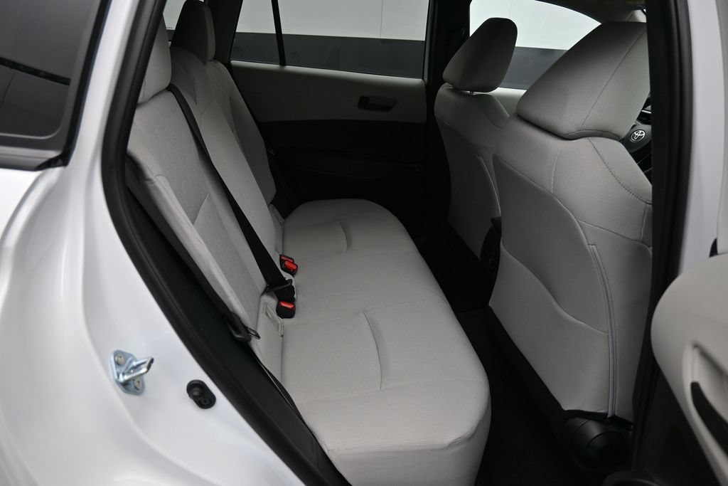 Certified 2024 Toyota Corolla Cross LE AWD/4WD image 23