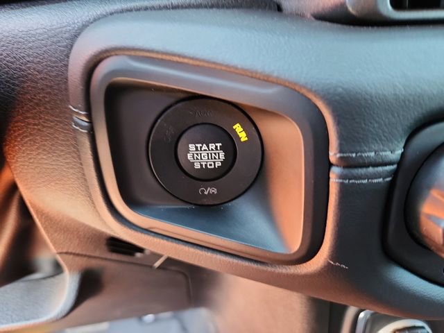 New 2025 Jeep Wrangler Unlimited Rubicon 392 image 29