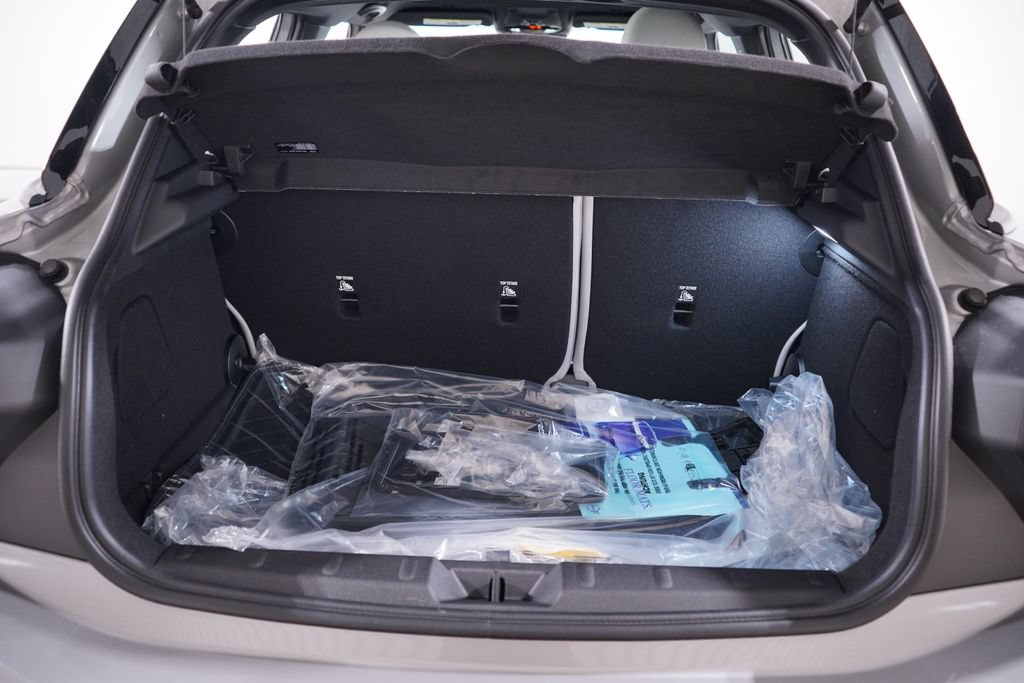 New 2026 MINI Cooper 4-Door Hardtop FWD image 17