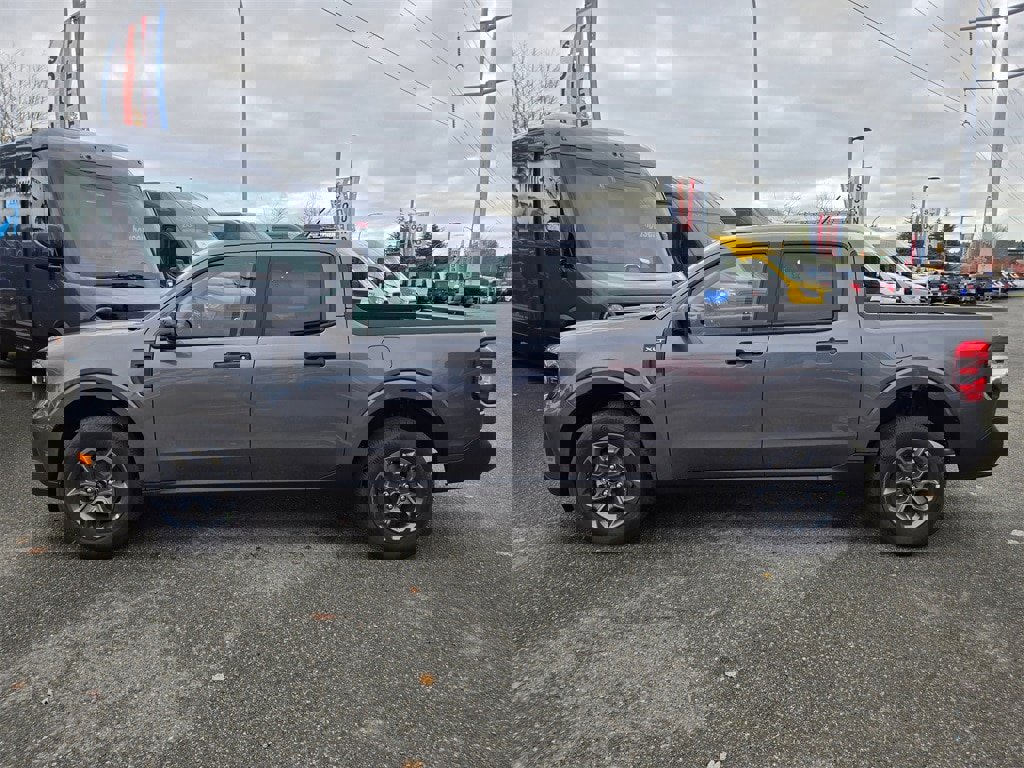 New 2025 Ford Maverick XLT w/ XLT Luxury Package image 8