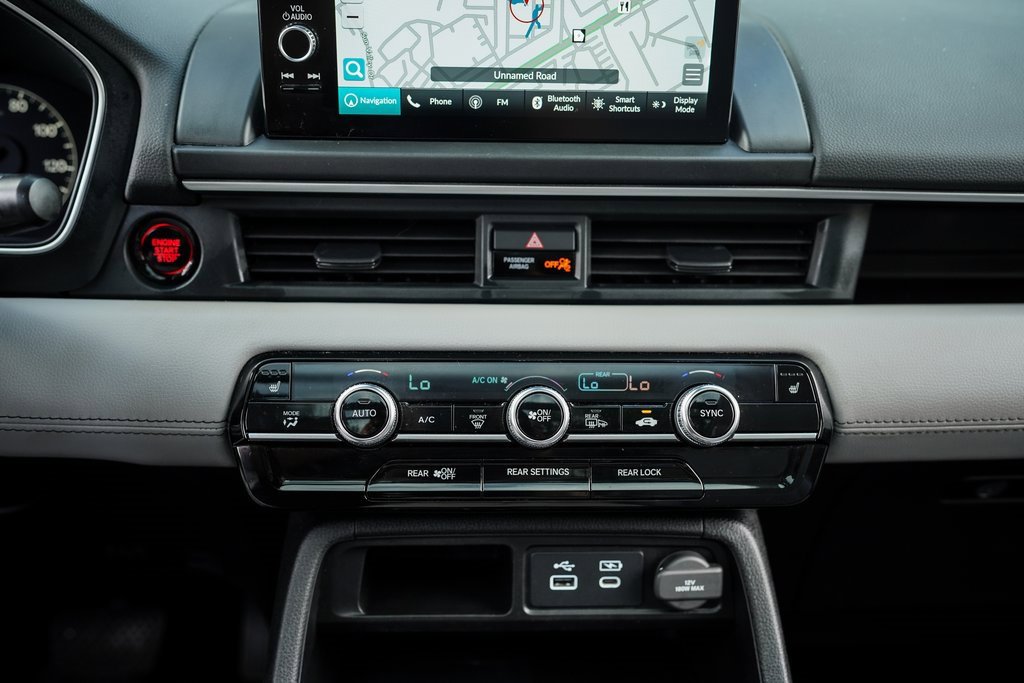 Used 2024 Honda Pilot Touring image 34