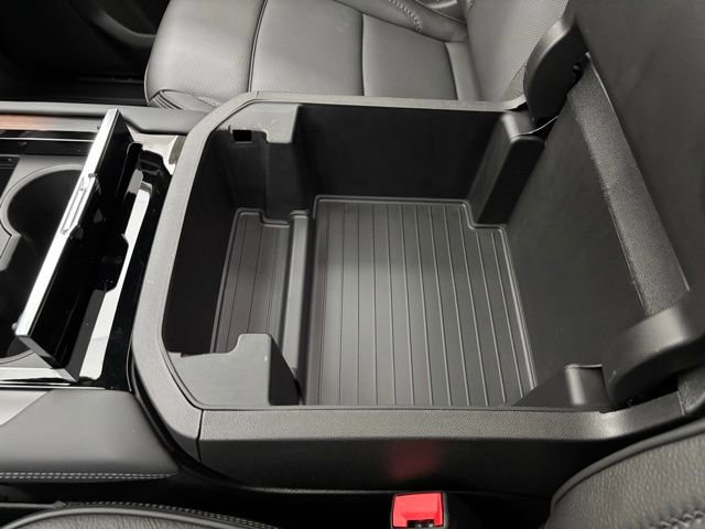 New 2026 GMC Yukon Denali w/ Denali Reserve Package image 32