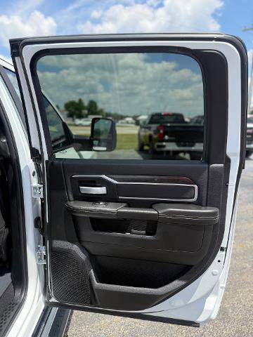 Used 2024 RAM 3500 Big Horn image 23