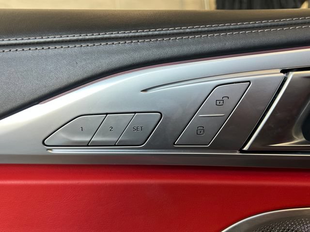 Used 2023 BMW M850i xDrive Convertible AWD/4WD image 33