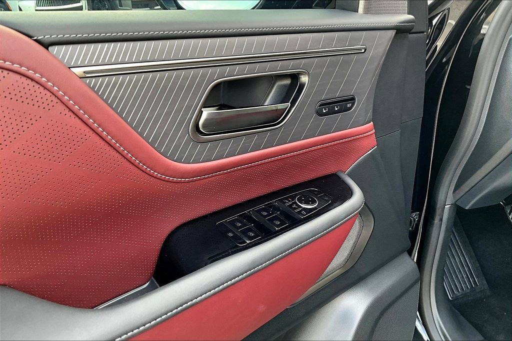 New 2026 INFINITI QX80 Autograph w/ Premium Cargo Package image 23