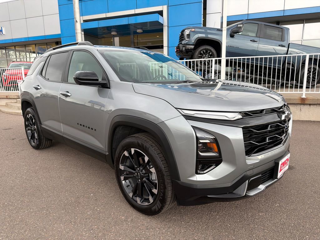 Used 2025 Chevrolet Equinox RS w/ Safety and Technology Package image 7