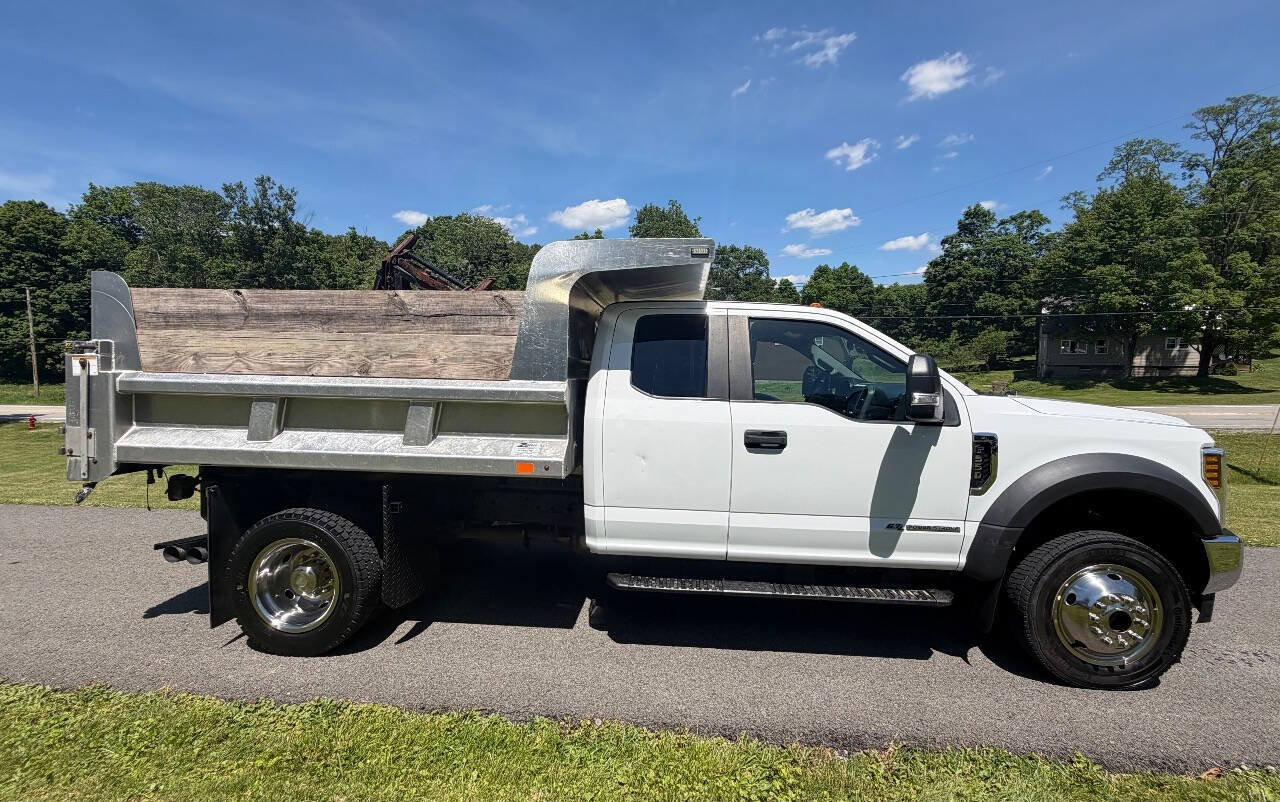 Used 2019 Ford F550 4x4 SuperCab Super Duty image 5