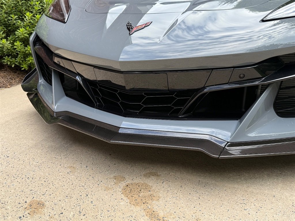 Used 2025 Chevrolet Corvette ZR1 w/ ZR1 Carbon Fiber Aero Package image 19