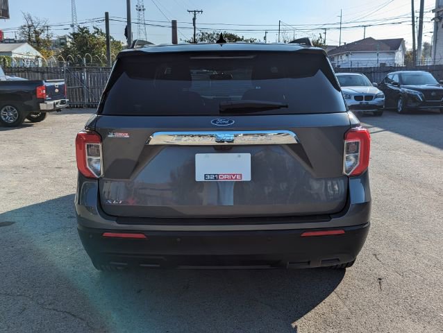 Used 2023 Ford Explorer XLT RWD image 8