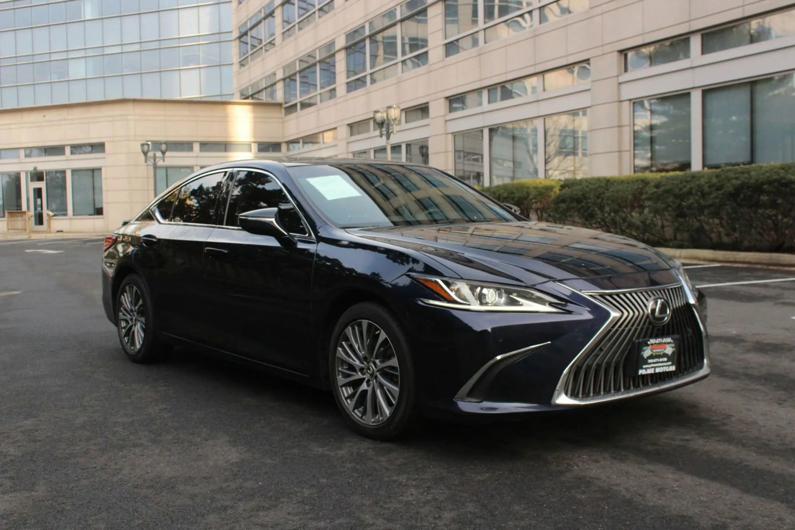 Used 2021 Lexus ES 350 w/ Premium Package image 1