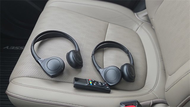 Used 2023 Honda Odyssey Elite image 36