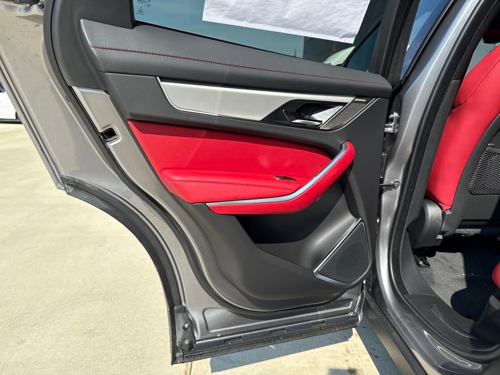 New 2026 Jaguar F-PACE R-Dynamic S image 13