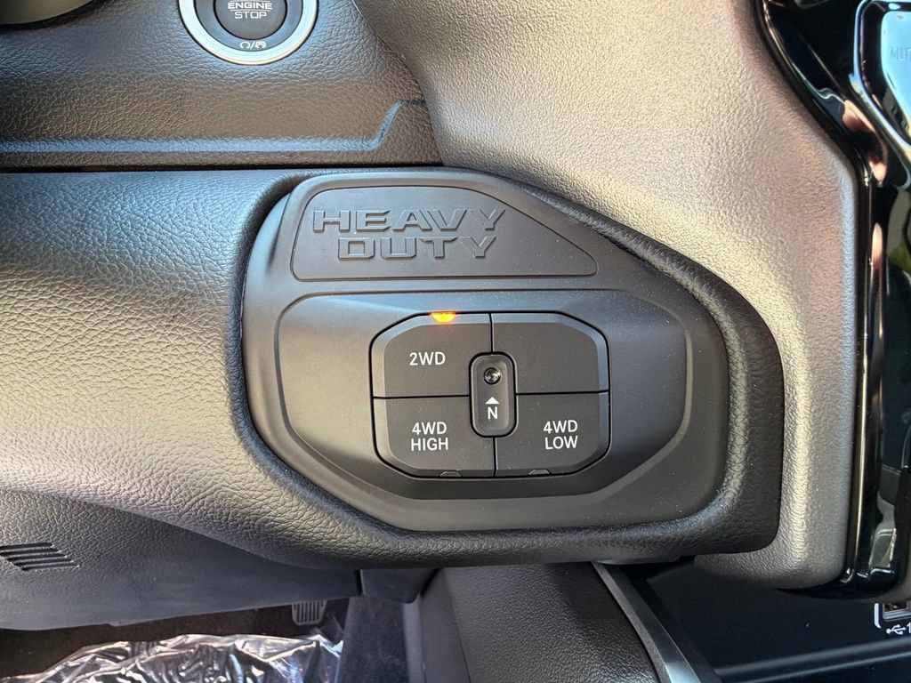 New 2026 RAM 2500 Big Horn AWD/4WD image 23