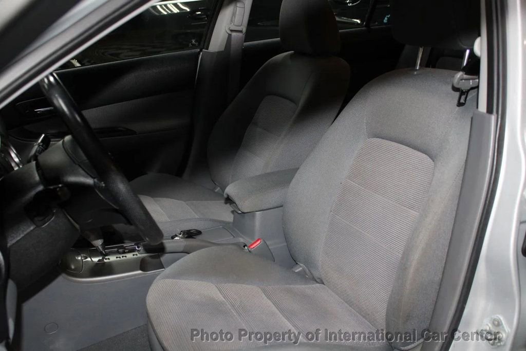 Used 2003 MAZDA MAZDA6 i image 13