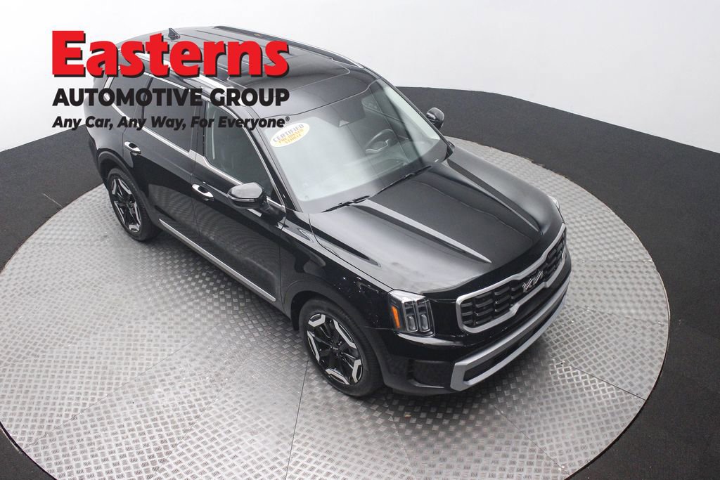 Used 2025 Kia Telluride S AWD/4WD image 3