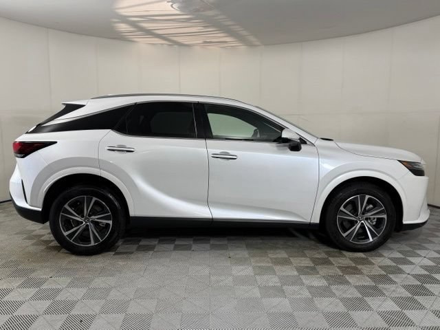 Used 2025 Lexus RX 350 Premium w/ Accessory Package FWD image 10