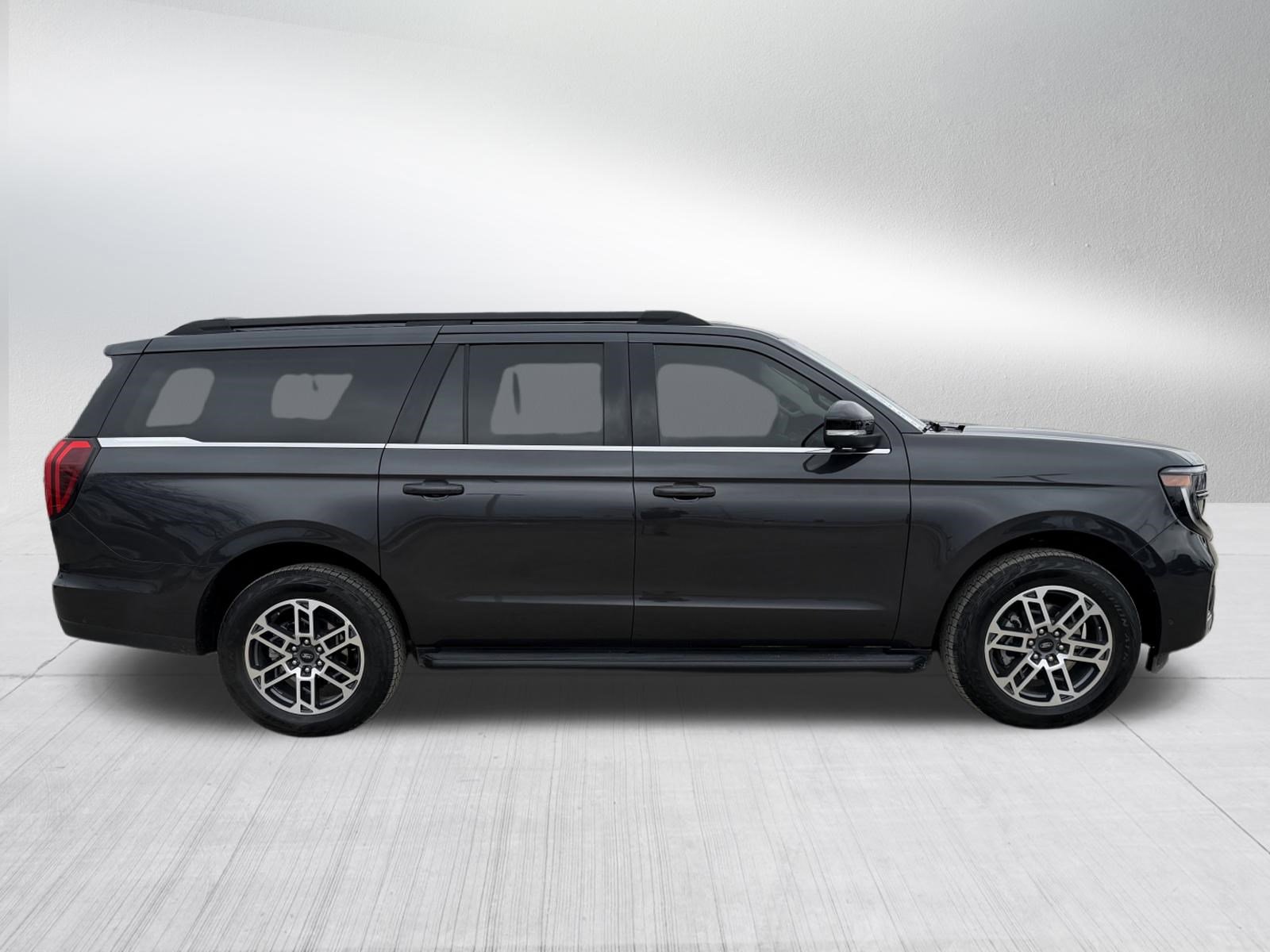 Certified 2025 Ford Expedition Max Active image 8