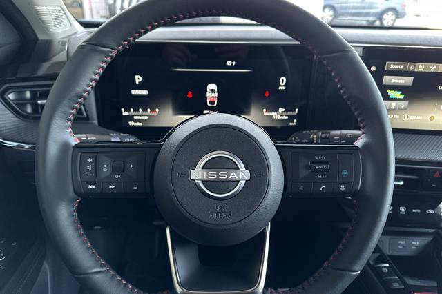 New 2025 Nissan Kicks SR w/ SR Premium Package image 26