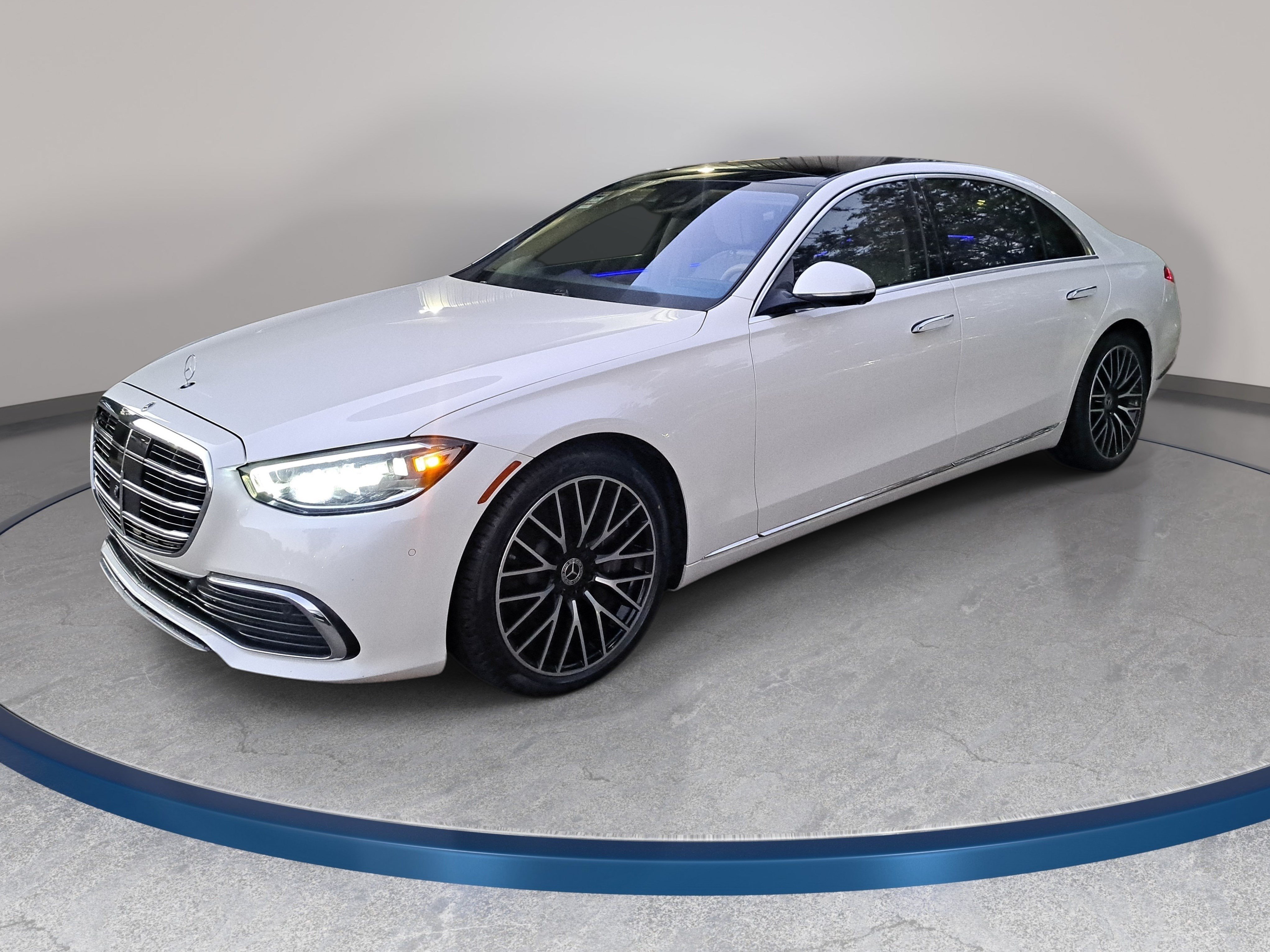 Certified 2022 Mercedes-Benz S 500 4MATIC image 1