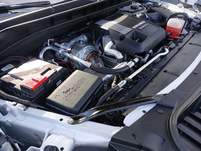 Used 2025 Chevrolet Tahoe Z71 w/ Comfort Package AWD/4WD image 66
