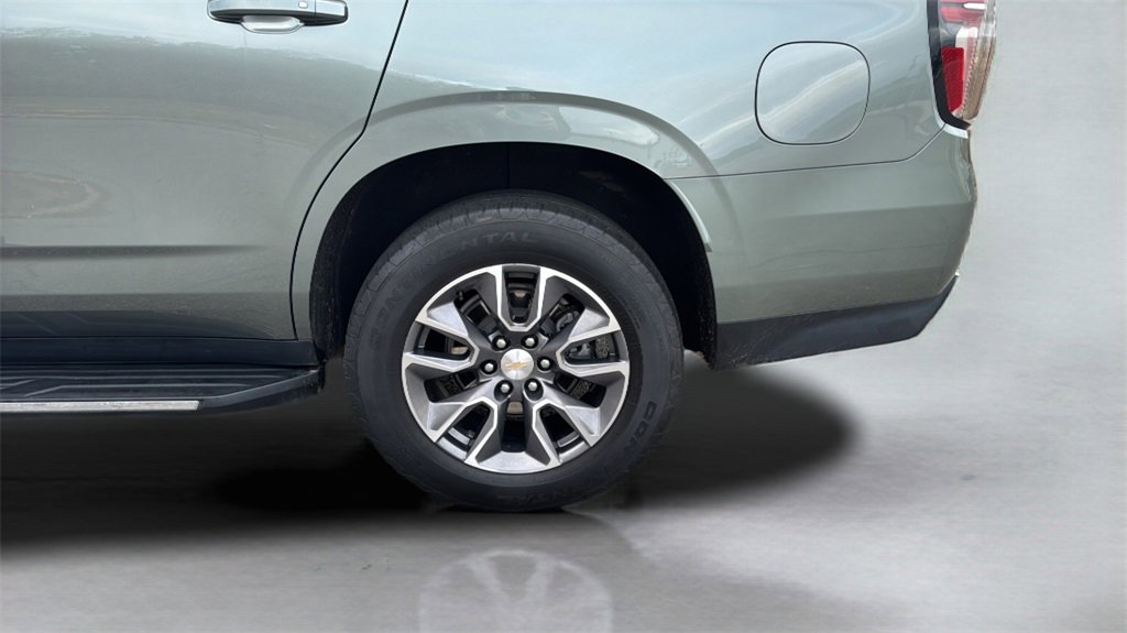 Used 2024 Chevrolet Tahoe LT w/ LT Signature Package image 23