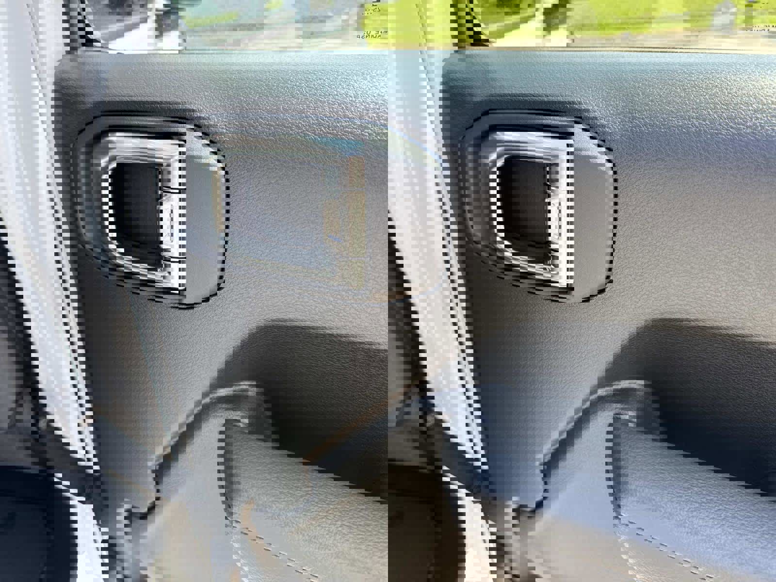 New 2025 Jeep Gladiator Sport image 20